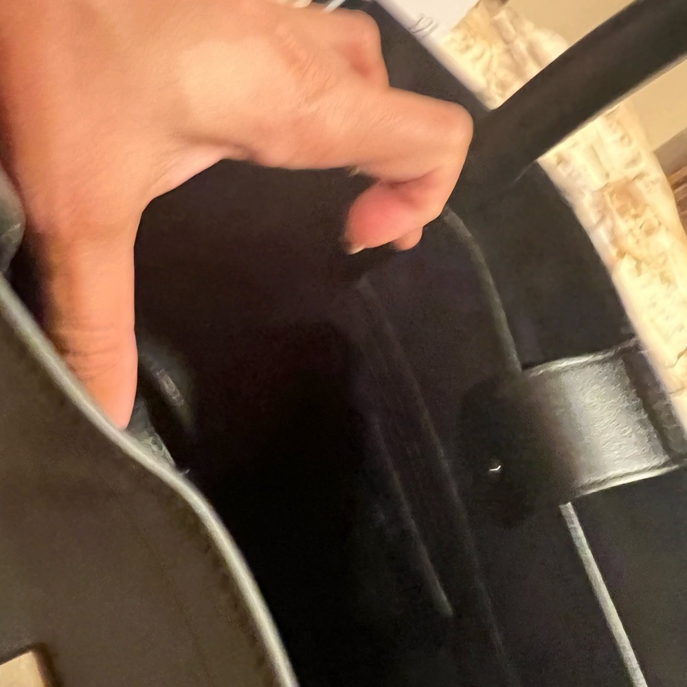 Tumi black leather Vivian tote - Picture 10 of 12